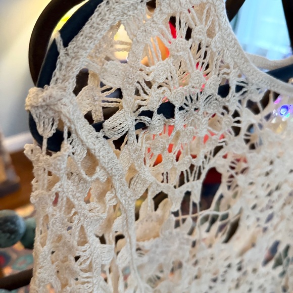 Bohemian Crotched Lace Top - Picture 5 of 10